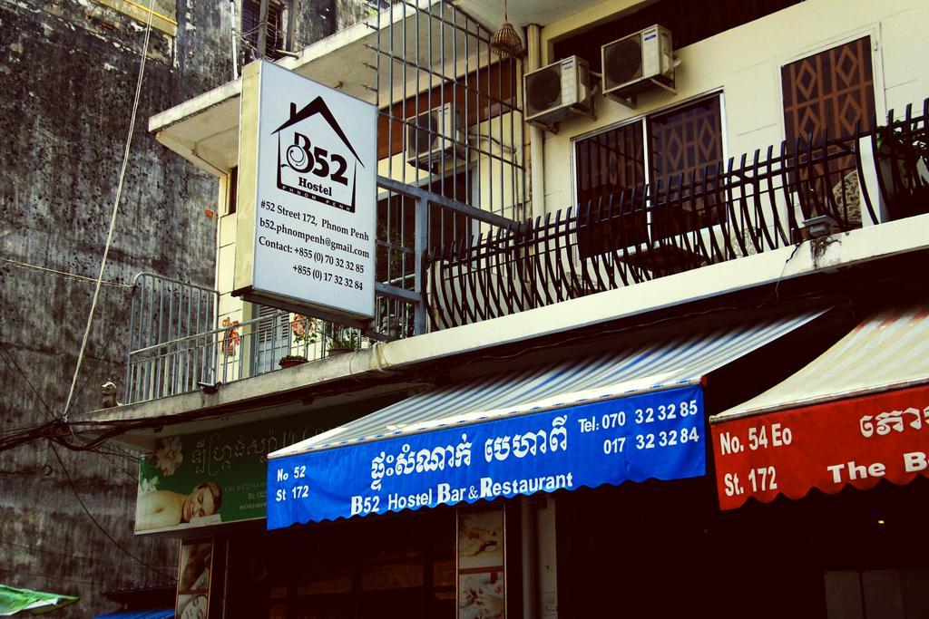 B52 Hostel Phnom Penh Exterior photo